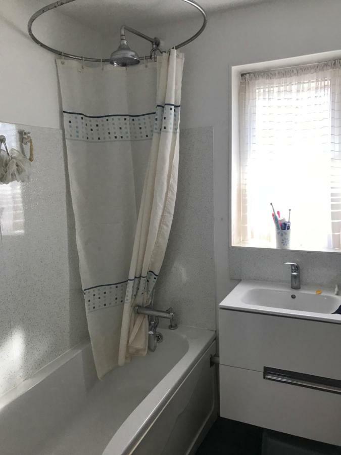 J8 M27 Apartment Southampton Exterior photo